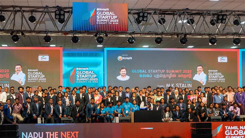 Innovative Booth at the Global Startup Summit